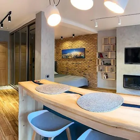 Loft Near Smart Plaza Polytech, Center * Κίεβο