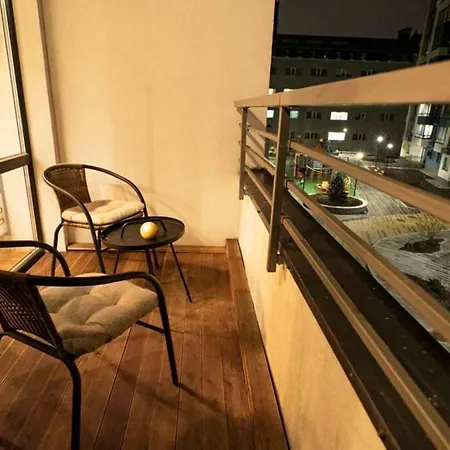 Loft Near Smart Plaza Polytech, Center Κίεβο